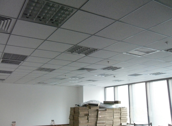 卡塔爾航空重慶分公司辦公室裝修的實(shí)景圖